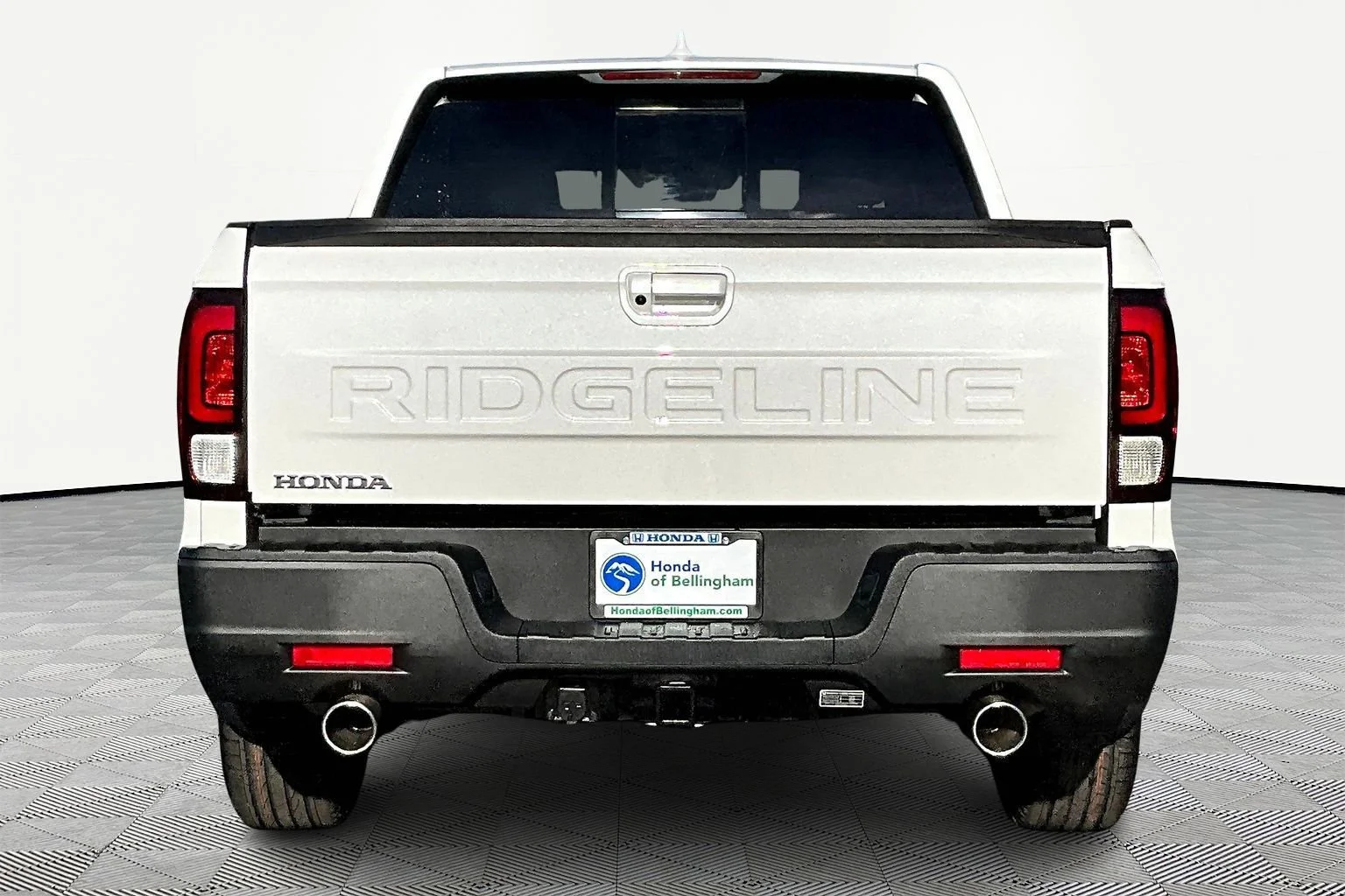 New 2026 Platinum White Pearl Honda RTL image 4