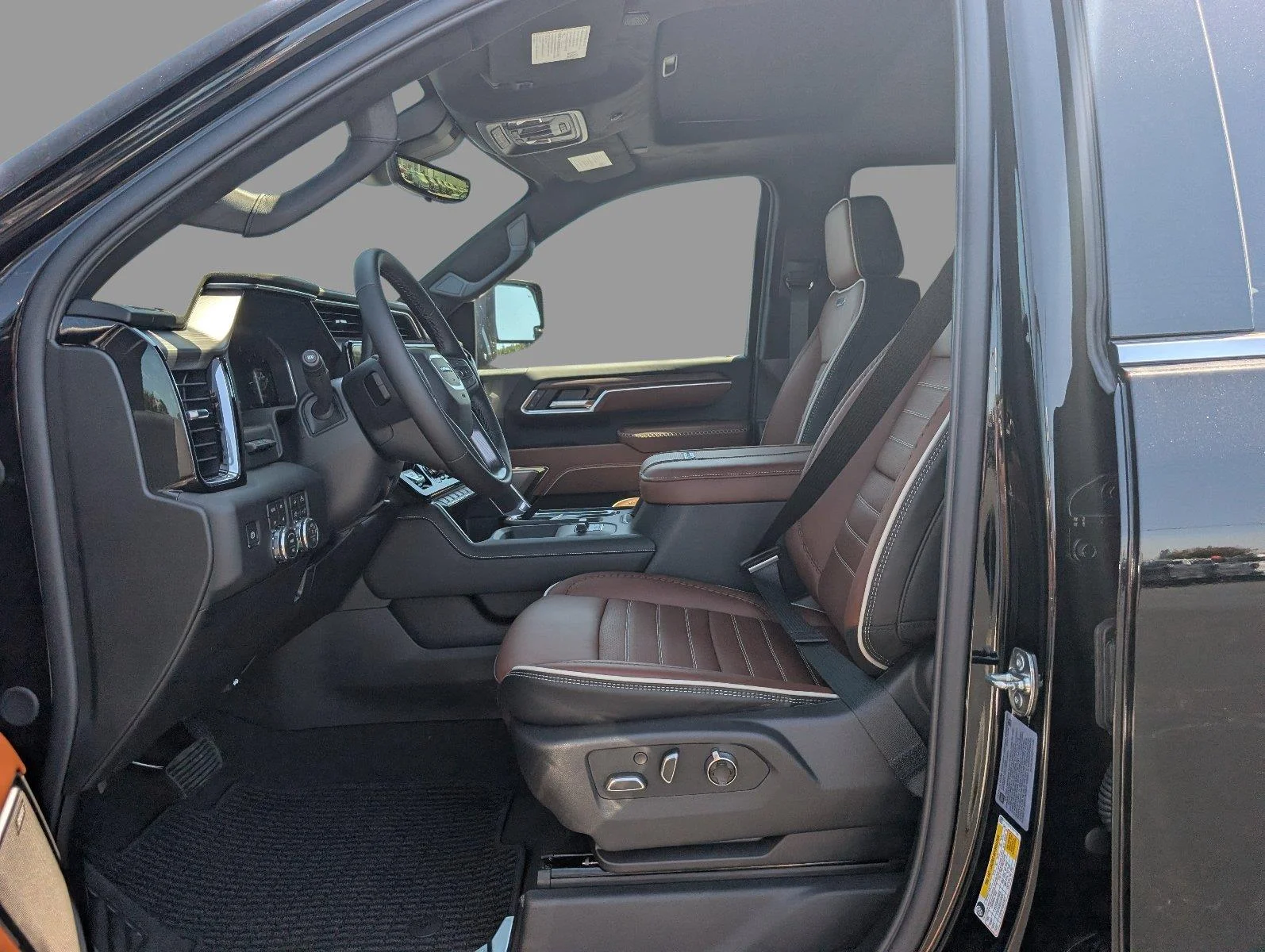 New 2026 Onyx Black GMC Denali Ultimate image 16