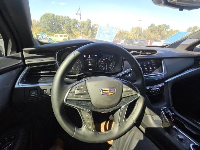 Used 2025 Black Cadillac Premium Luxury image 7