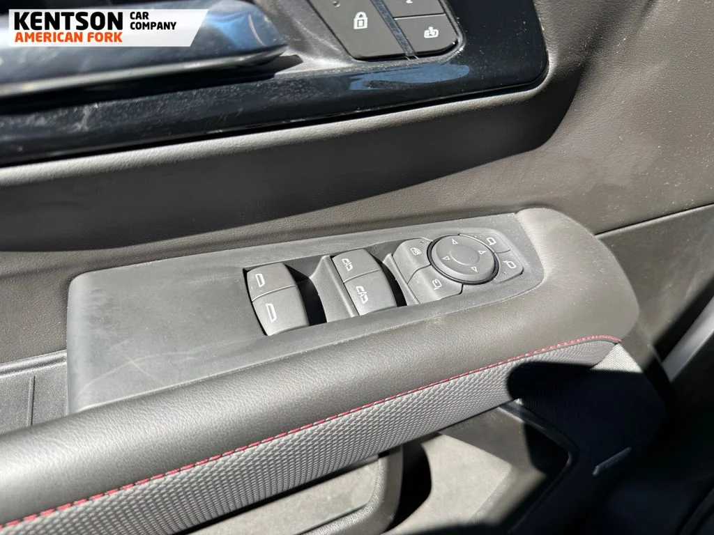 Used 2025 White Chevrolet RST image 19