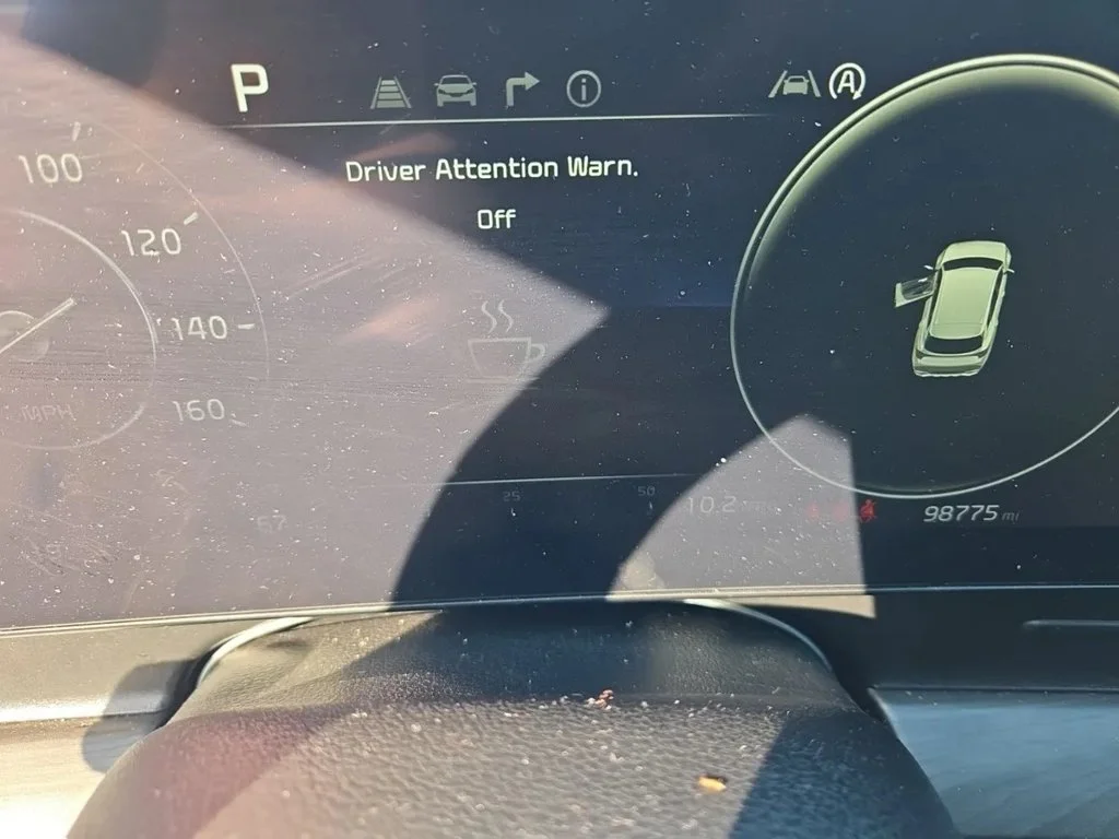 Used 2023 Gray Kia X-Pro image 12