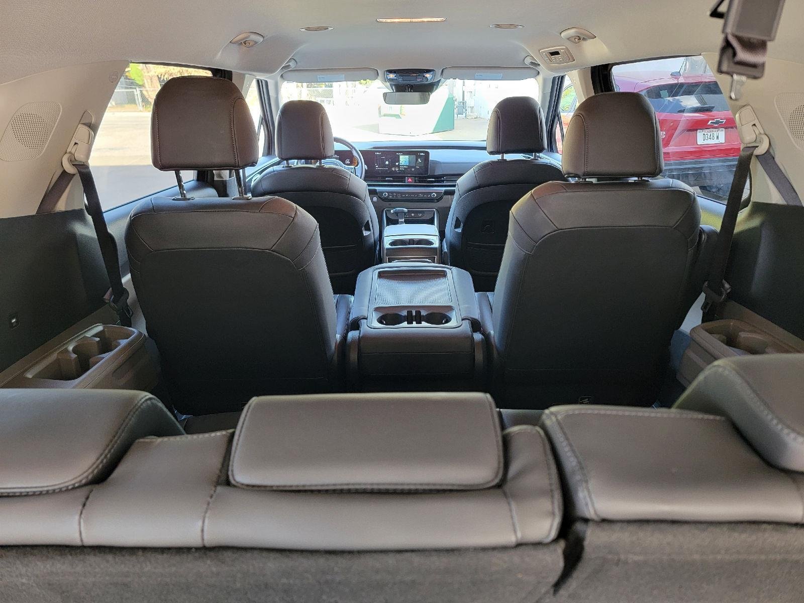 2026 Kia Carnival LXS - Photo 30
