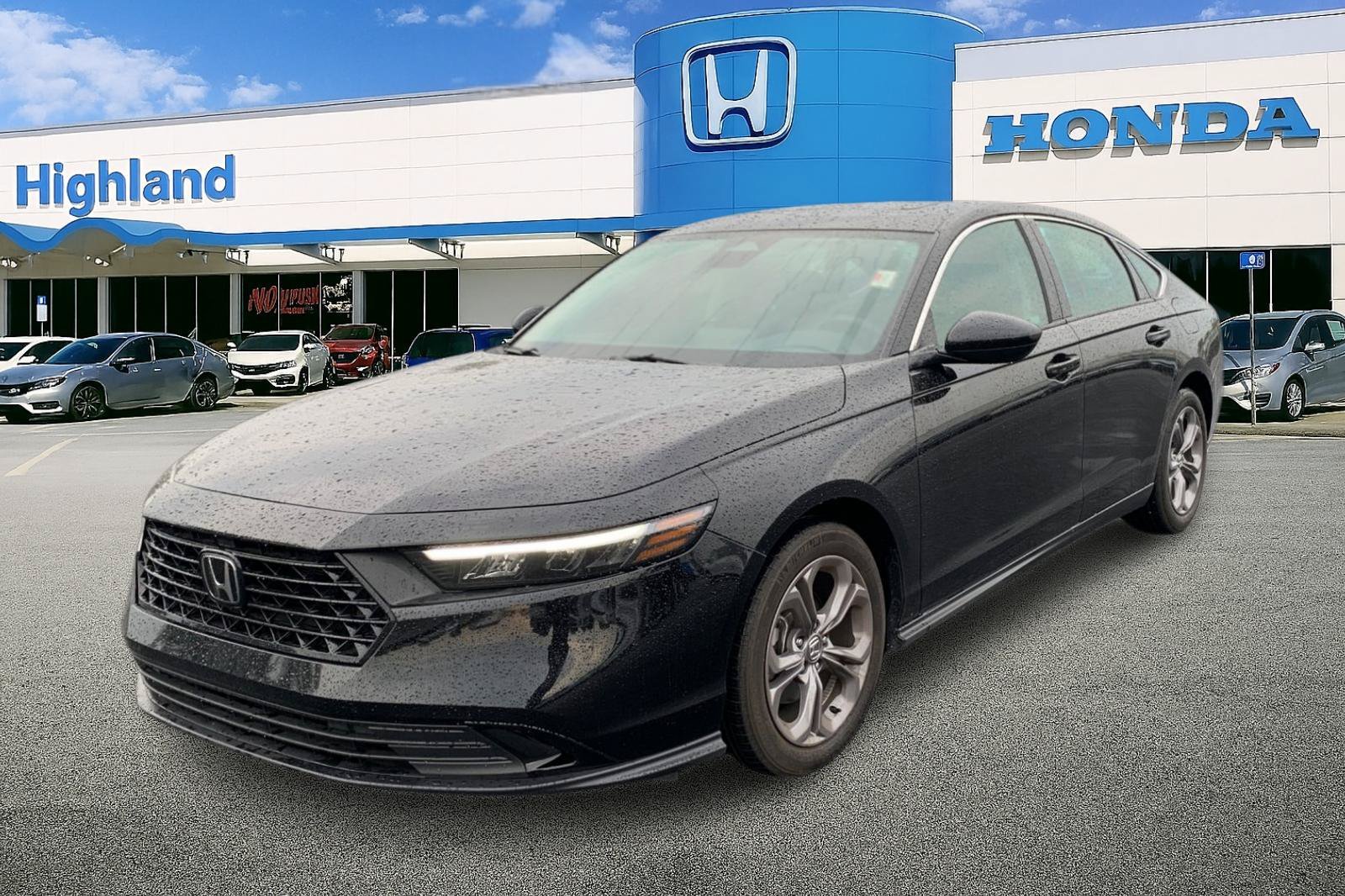 Certified Used 2024 Black Honda EX image 1