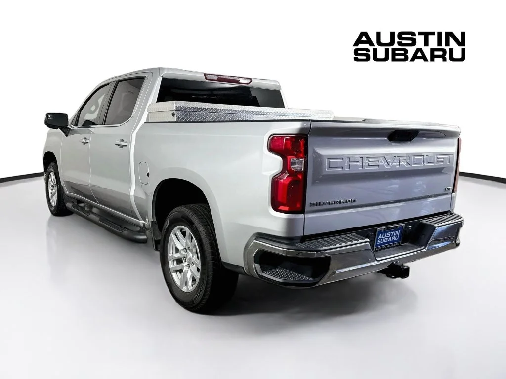 Used 2019 Silver Chevrolet LTZ image 5