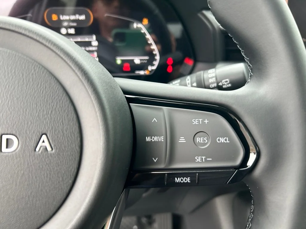 New 2026 Jet Black Mica Mazda 2.5 S Select image 18