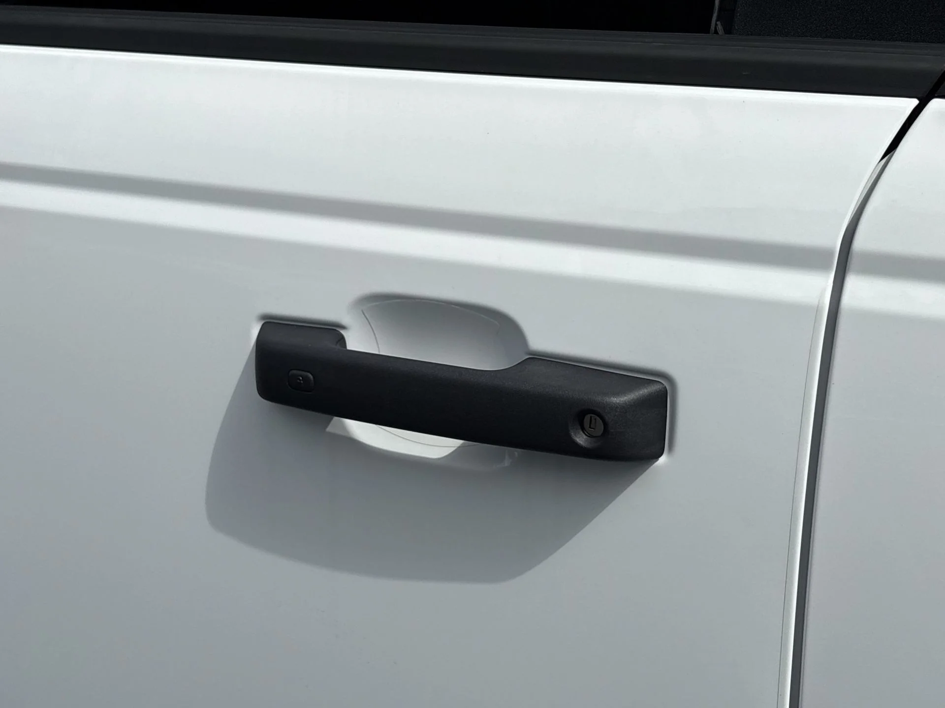 New 2026 Oxford White Ford Badlands® image 26