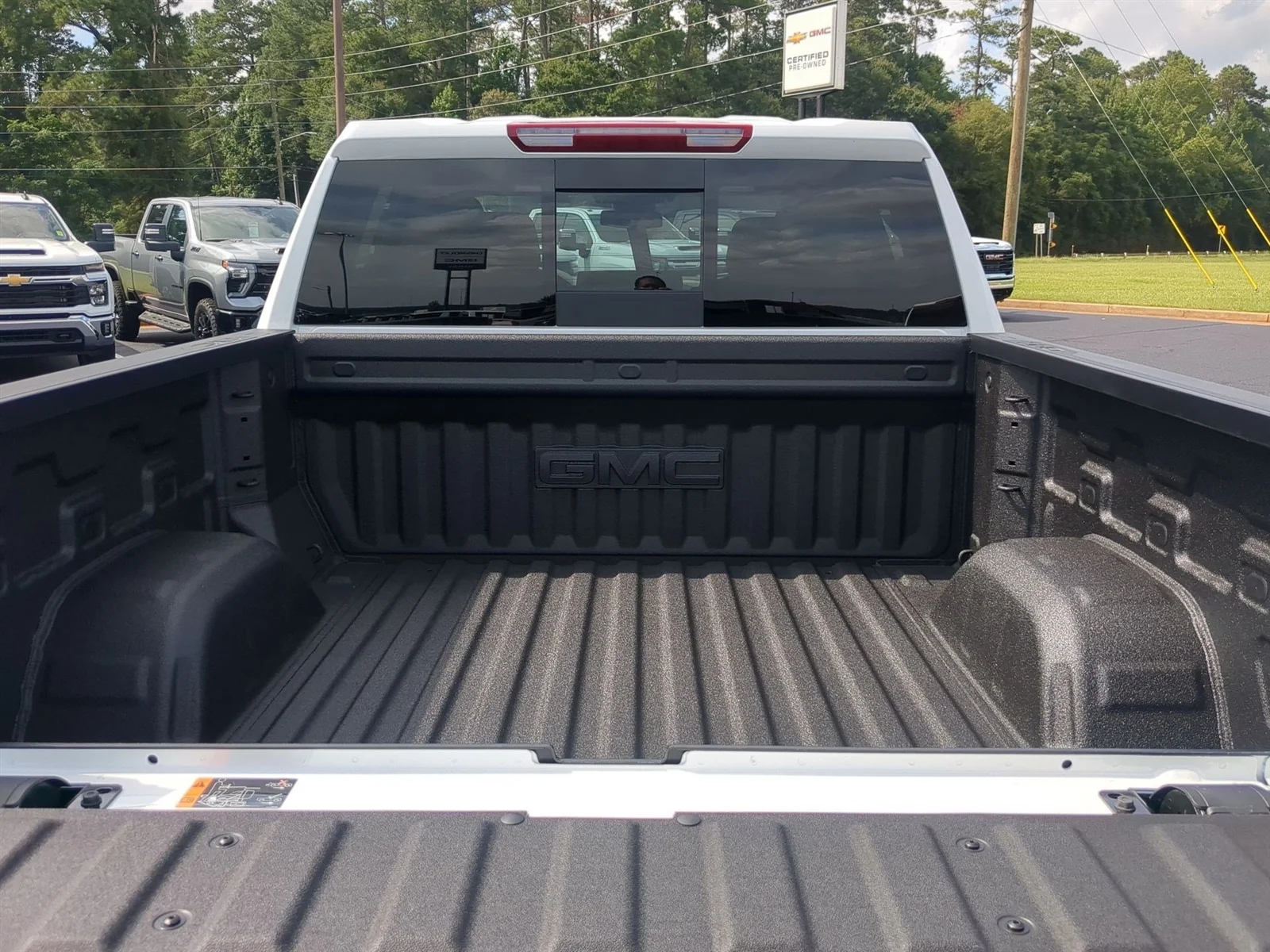 New 2026 Summit White GMC SLT image 50