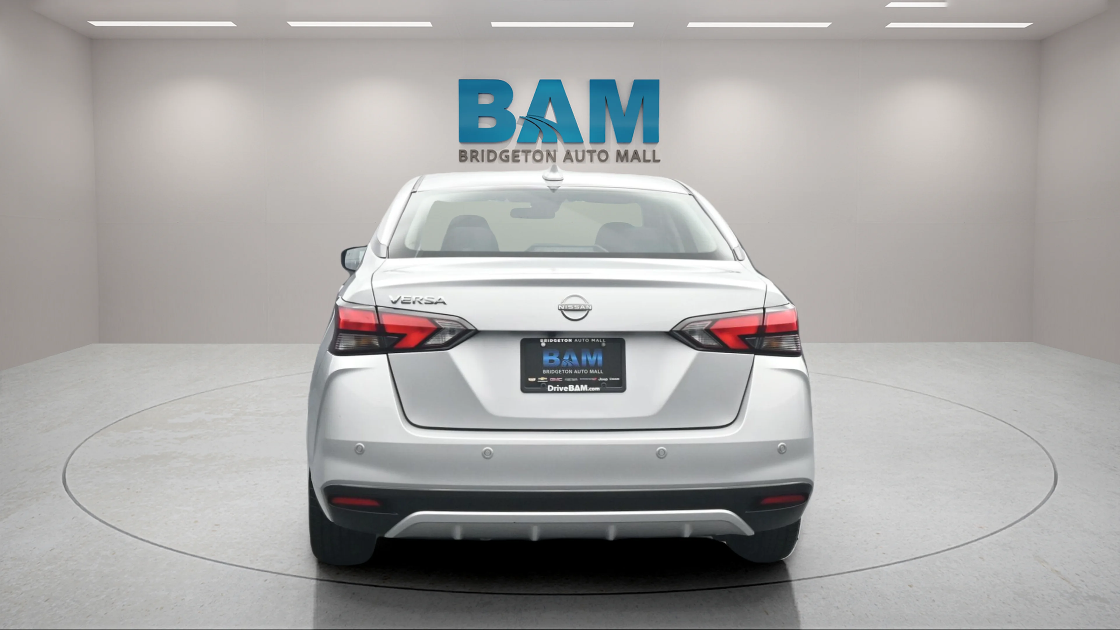Used 2025 Brilliant Silver Metallic Nissan SV image 5