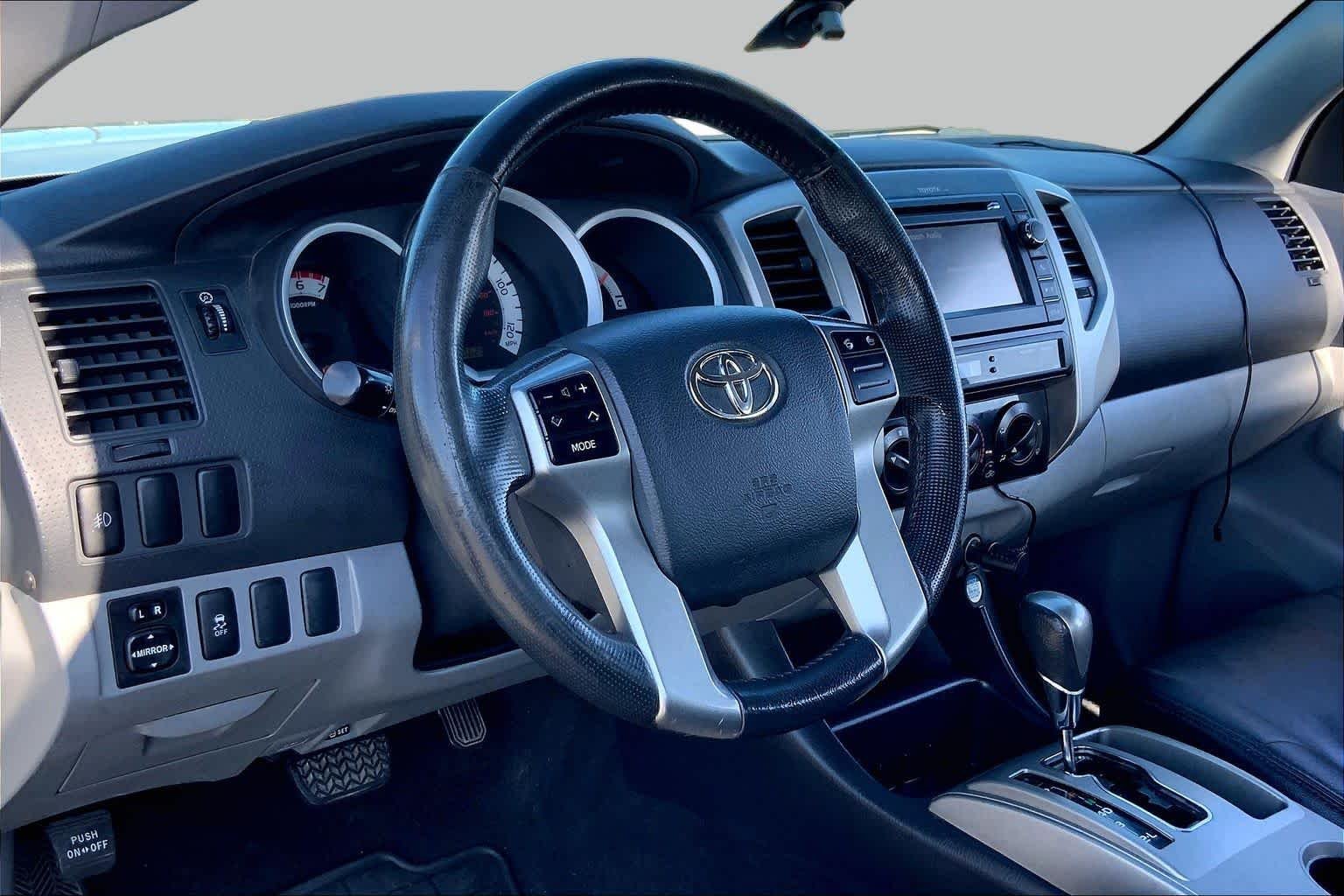 Used 2013 Silver Streak Metallic Toyota PreRunner image 16