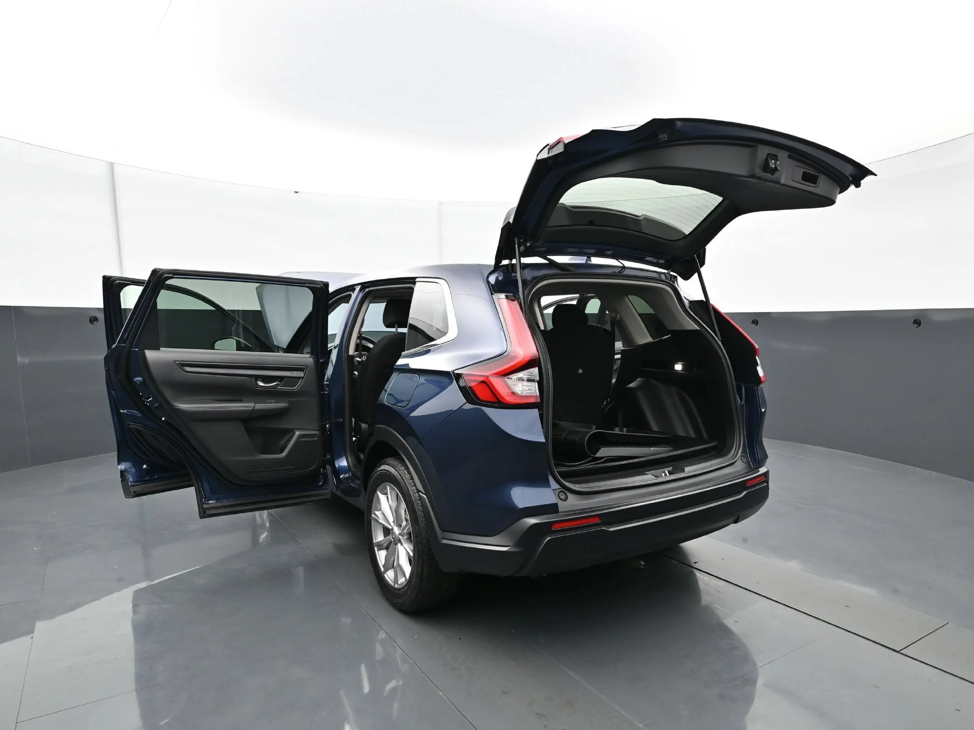 Used 2024 Blue Honda 5D WAGON EX AWD image 36