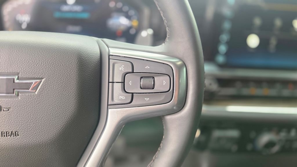 Used 2026 Black Chevrolet RST image 18
