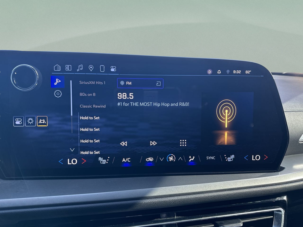 Used 2024 White Chevrolet LT image 26