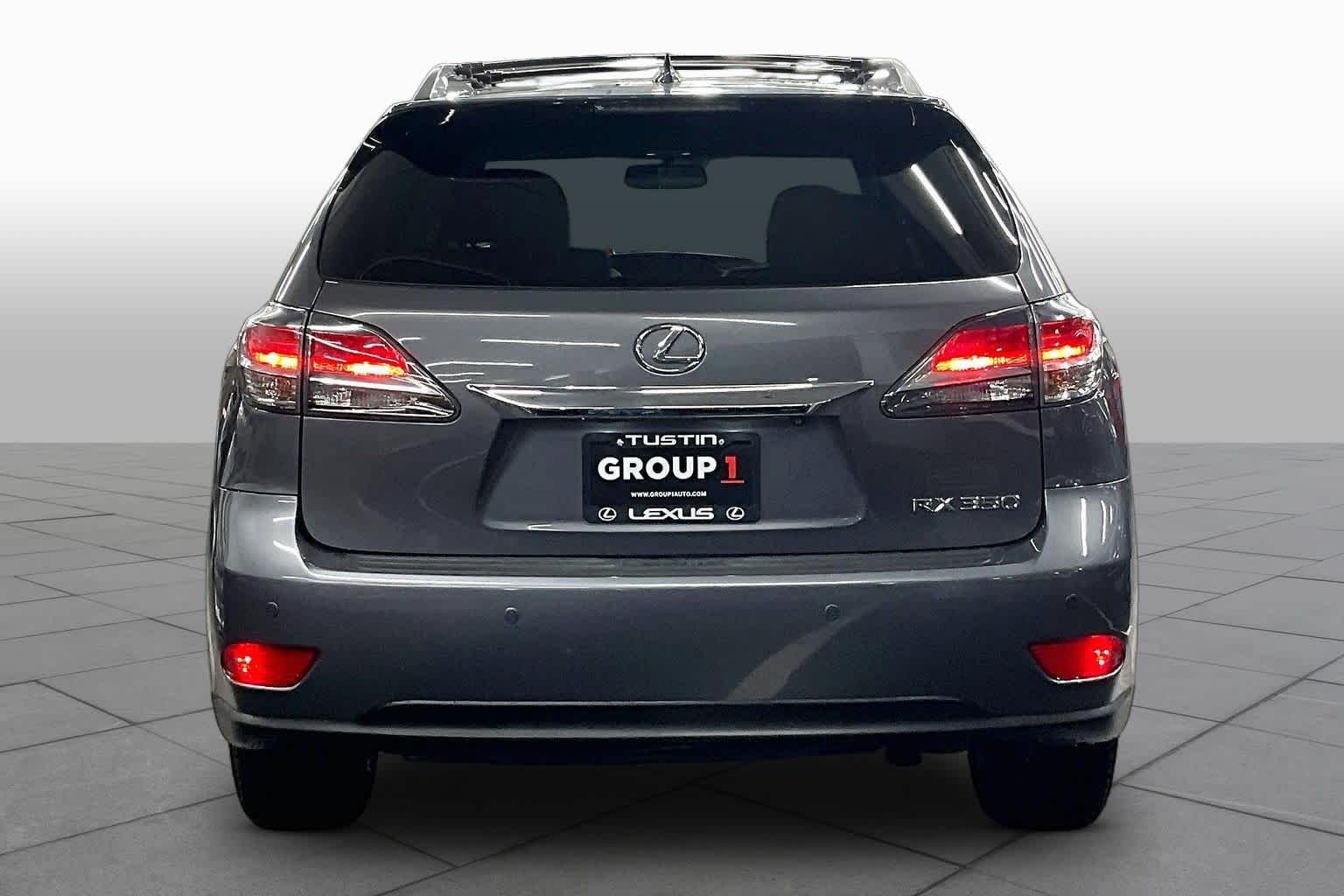 Used 2014 Nebula Gray Pearl Lexus  image 5