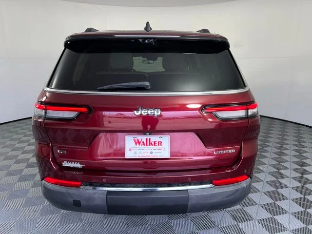 Used 2022 Red Jeep Limited image 6