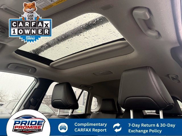 Used 2022 Off-white Toyota XLE image 28