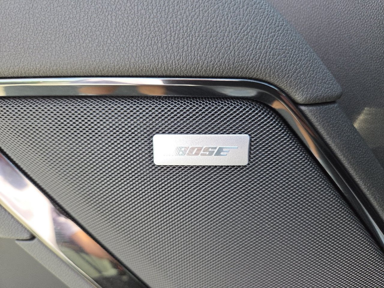 New 2026 Sterling Metallic GMC AT4 image 12