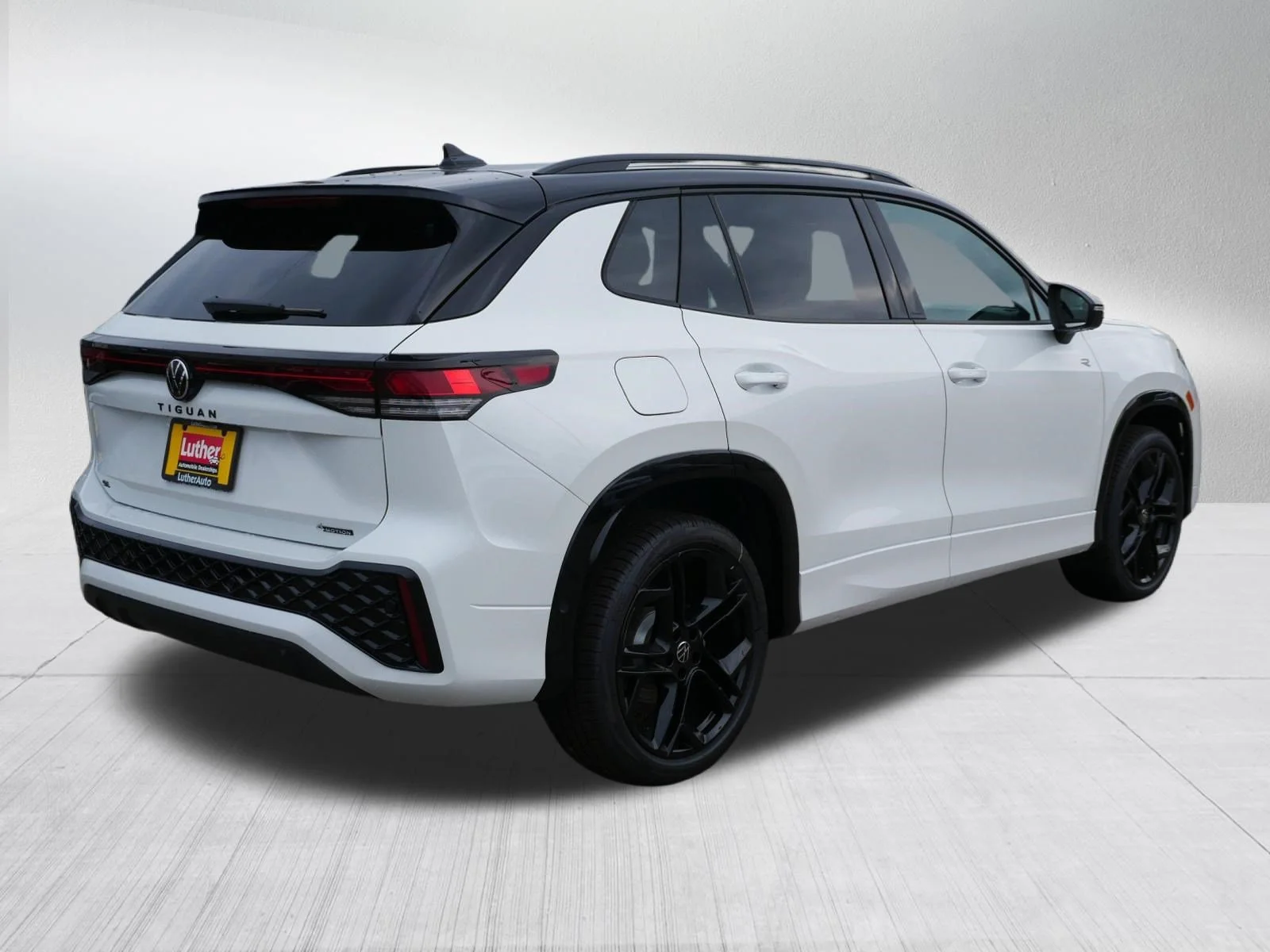 New 2026 Opal White w/Deep Black Roof Volkswagen SE R-Line Black image 3