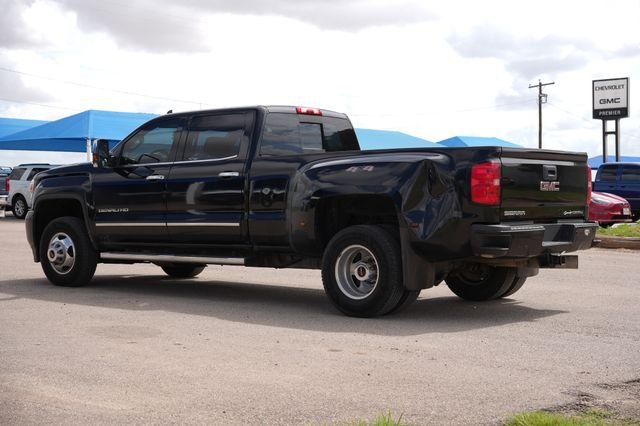 Used 2018 Black GMC Denali image 5