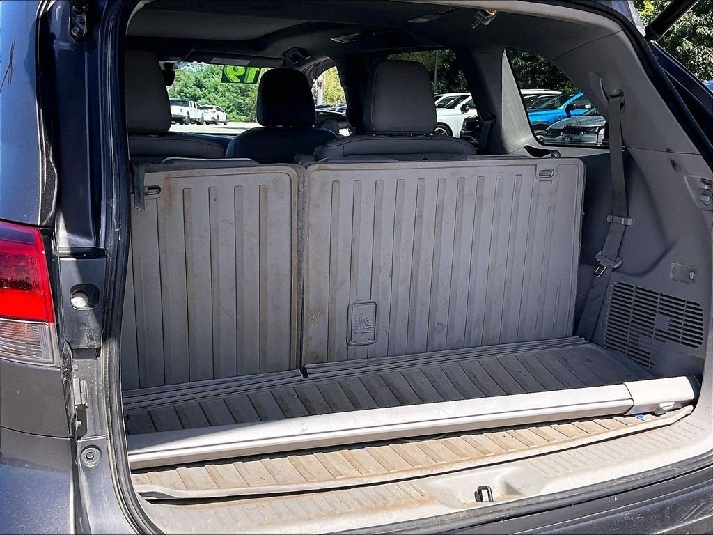 Used 2019 Predawn Gray Mica Toyota Limited Platinum image 36