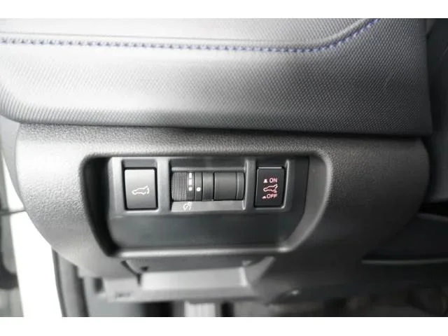 New 2026 CRYSTAL WHITE PEARL Subaru Premium image 15