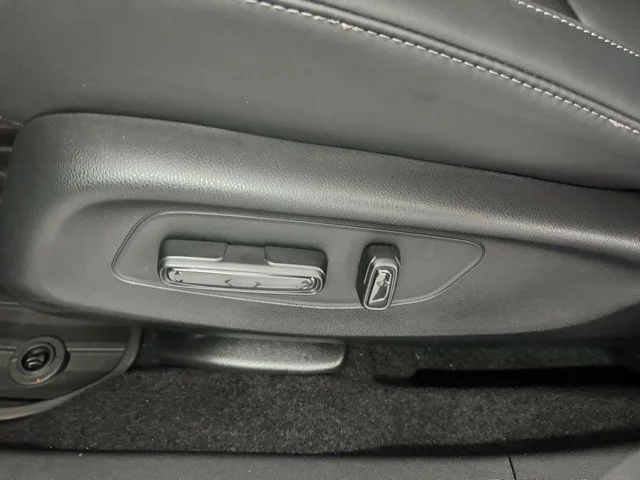 New 2026 Platinum White Pearl Acura Base image 11