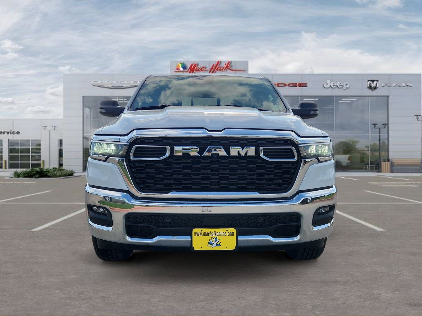 New 2026 Bright White Clear-Coat Exterior Paint RAM Big Horn/Lone Star image 8