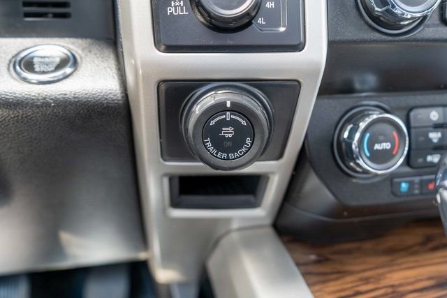 Used 2020 White Ford Lariat image 26