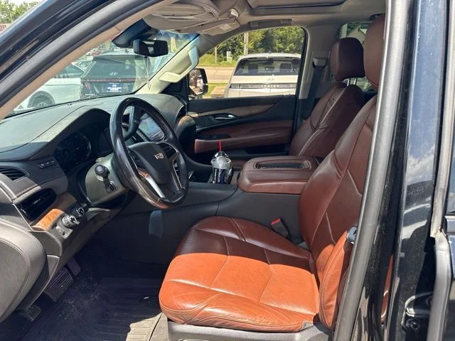 Used 2019 Black Cadillac Luxury image 12