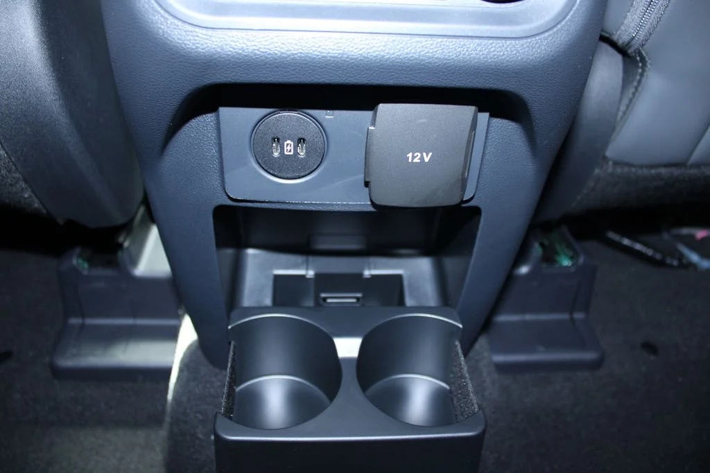 New 2027 White Ford 4DR 4WD ACTIVE image 23