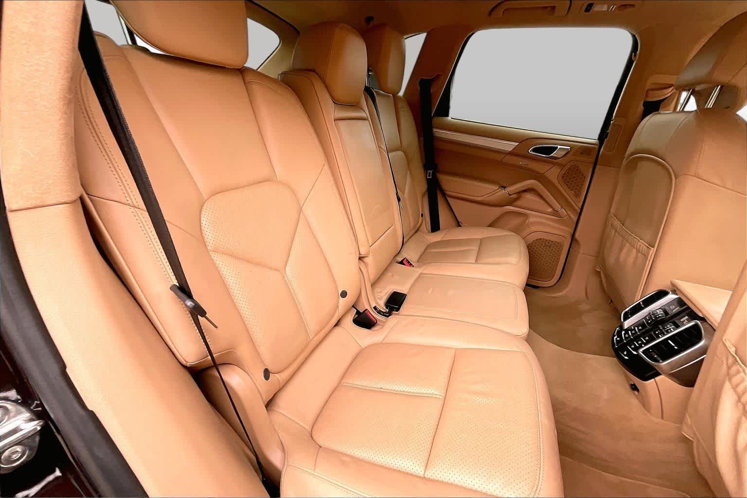 Used 2014 Mahogany Metallic Porsche Turbo image 19