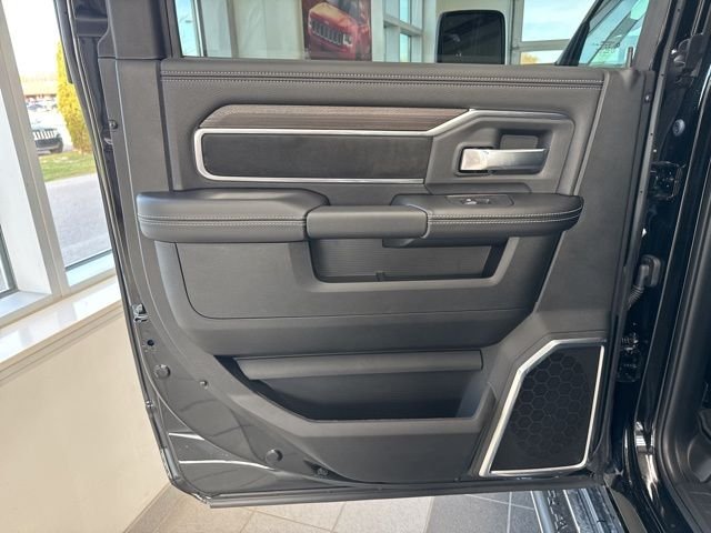 2026 RAM 2500 Laramie - Photo 16