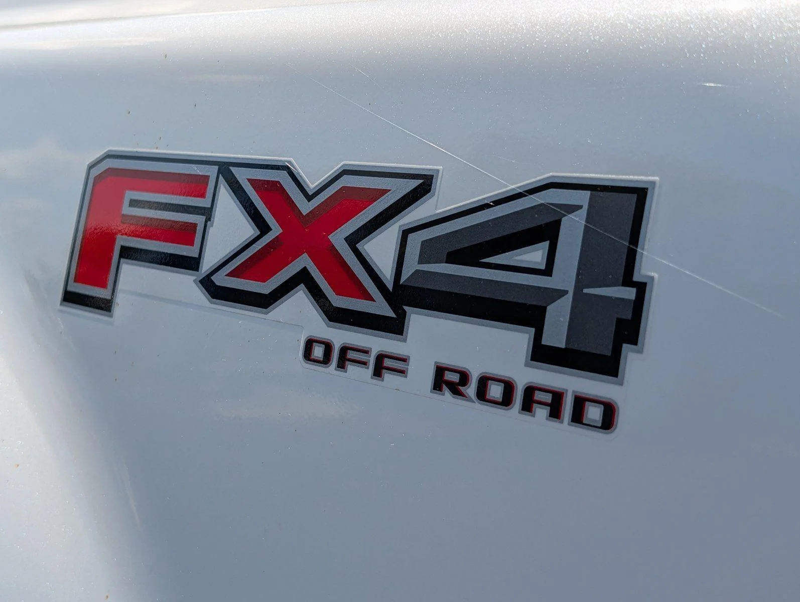 Used 2025 Star White Metallic Tri-Coat Ford Platinum image 39
