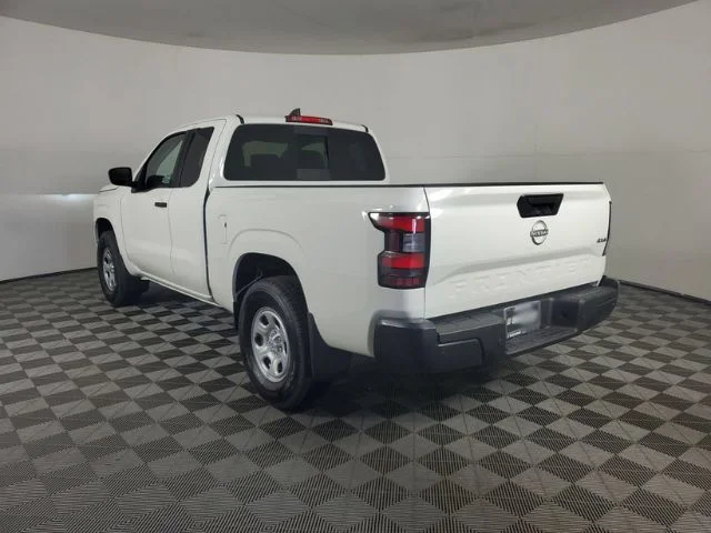 New 2026 Glacier White Nissan King Cab® S image 7