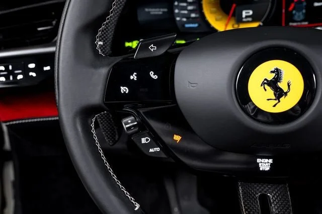 Used 2023 Bianco Avus Ferrari  image 40