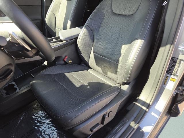 Used 2023 Steel Gray Kia  image 6