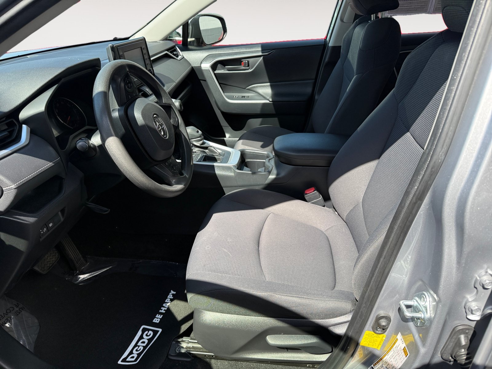 Used 2019 Silver Sky Metallic Toyota LE image 10