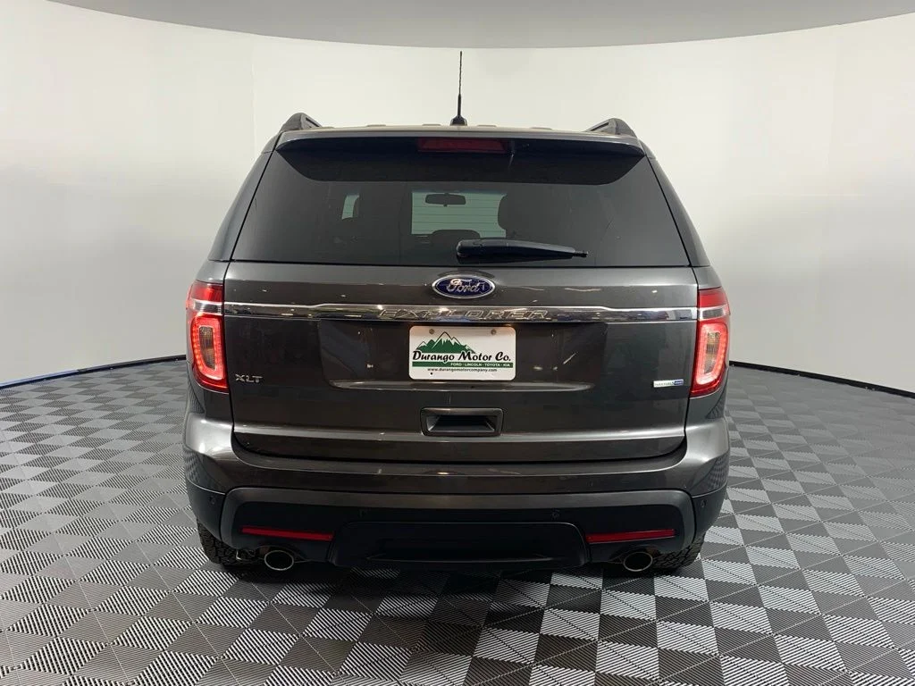 Used 2015 Gray Ford XLT image 8