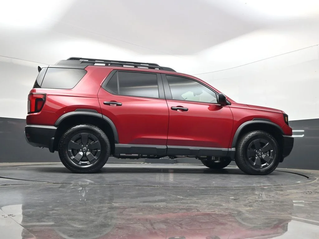 New 2026 Radiant Red Metallic II Honda RTL image 42