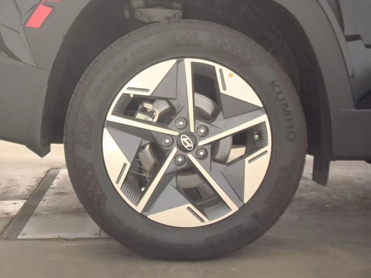 Used 2026 Black Hyundai SEL image 11