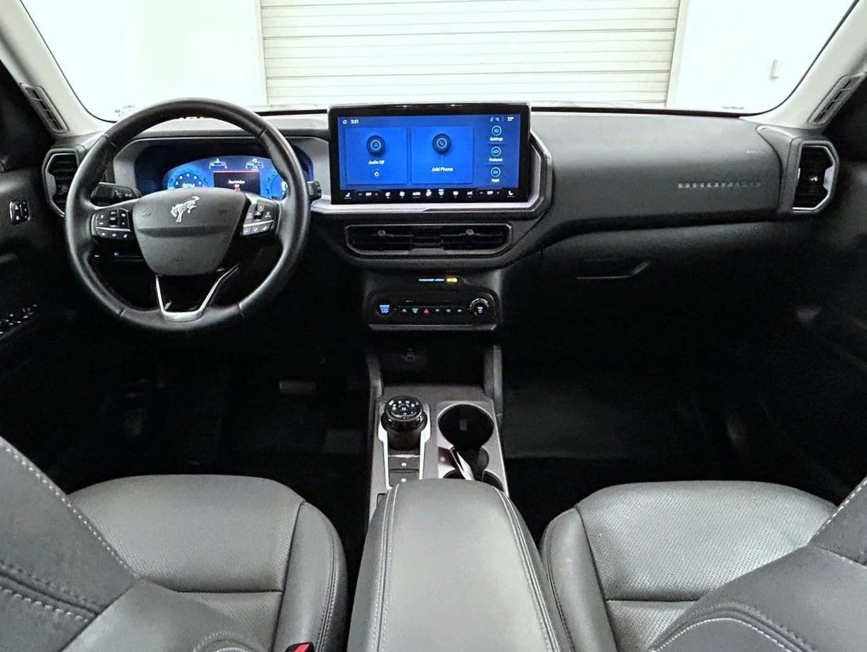 Used 2025 Black Ford Badlands image 13