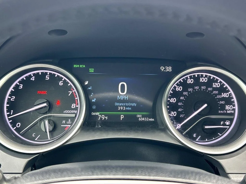 Certified Used 2023 Silver Toyota XLE image 39