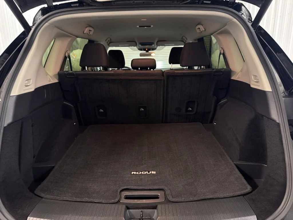 Used 2024 Super Black Nissan SV image 22