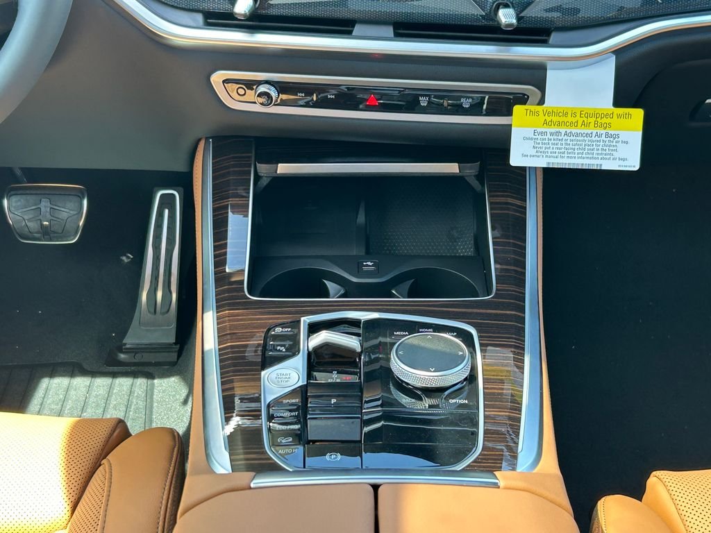 New 2026 Skyscraper Grey Metallic BMW xDrive40i image 27