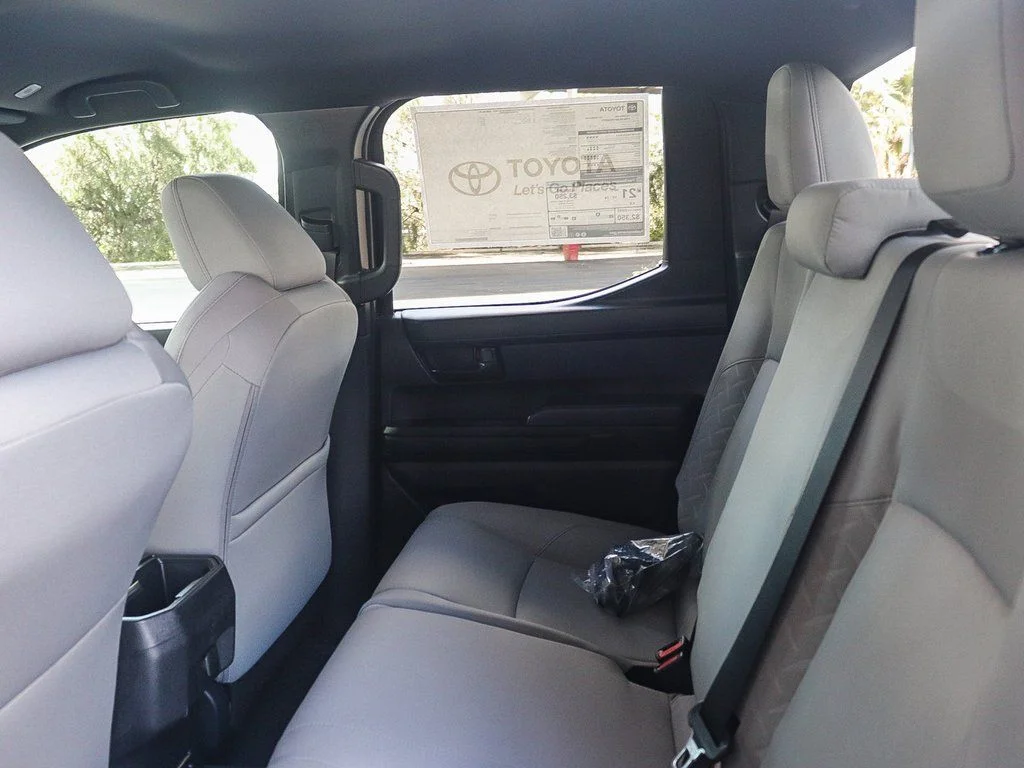 2026 Toyota Tacoma SR5 - Photo 17