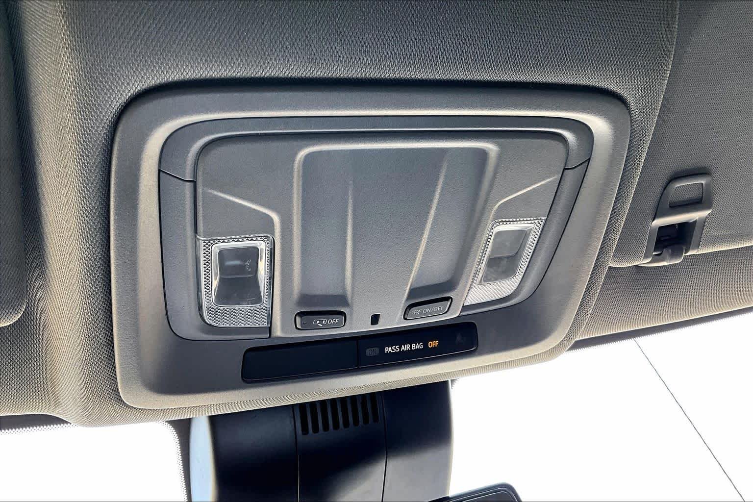 Used 2023 Summit White Chevrolet Work Truck image 30