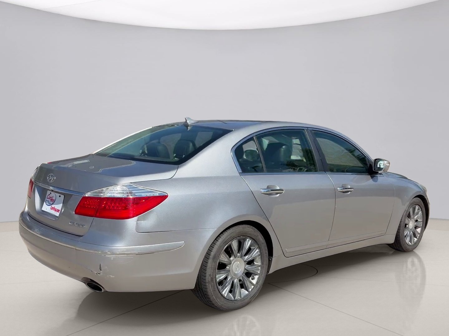 Used 2011 Gray Hyundai BASE image 5