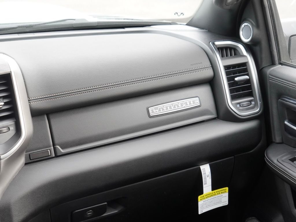 New 2026 Bright White Clear-Coat Exterior Paint RAM Laramie image 24