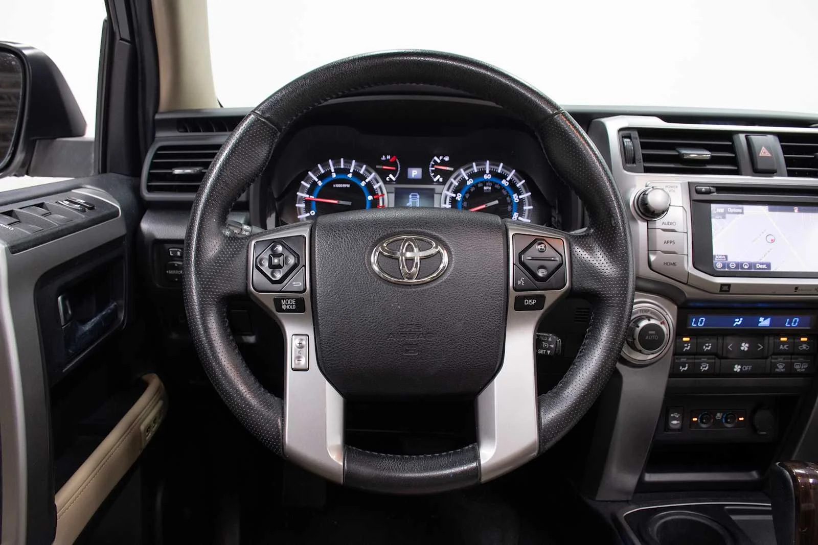 Used 2014 Blizzard Pearl Toyota Limited image 19