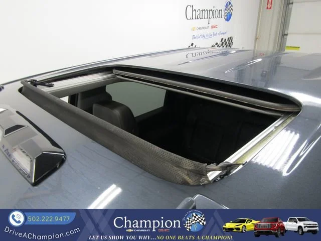 Used 2020 DARK SKY METALLIC GMC Denali image 5