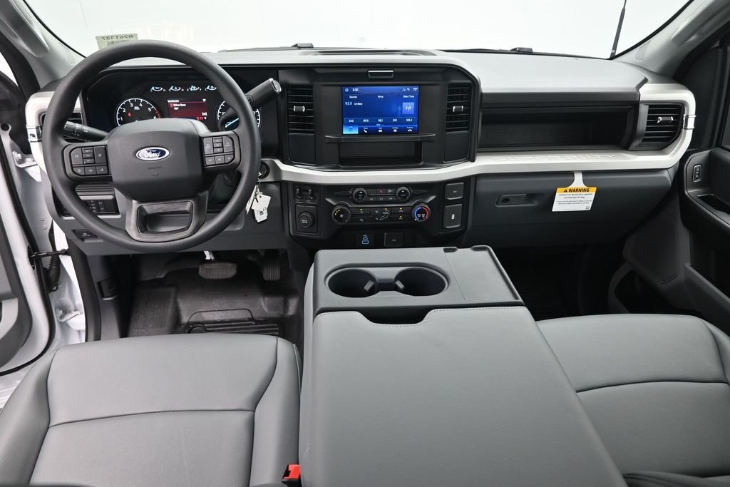New 2026 Oxford White Ford XL image 18